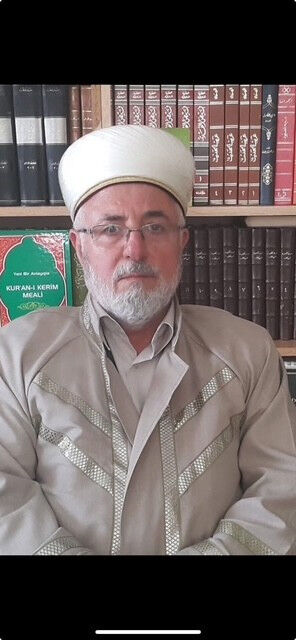 Yunus Vehbi YAVUZ
