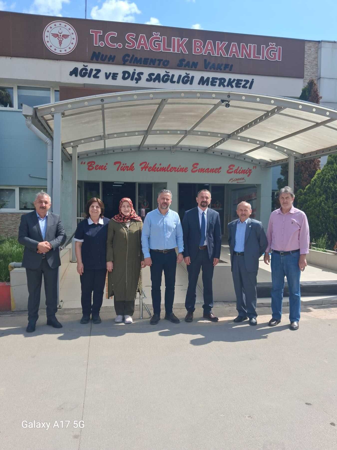 Merkezin Eski Ve Yeni Yoneticileri