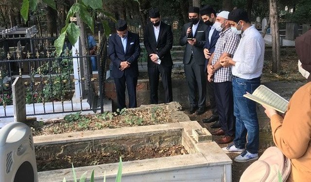 Prof. Dr. Ahmet Haluk Dursun Mezarı Başında Anıldı