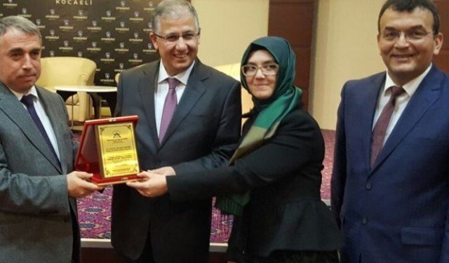 Prof. Dr. Cantürk; “Erken tanı kanseri önler”