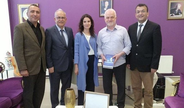 Akça Koca Kültür Platformu Yöneticileri Mavi Kocaeli Gazetesinde!..