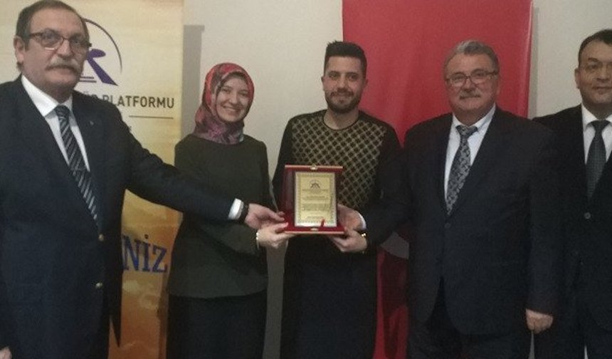 15. Gençlerle Başbaşanın Konuşmacıları;  Afganistanlı Gençler